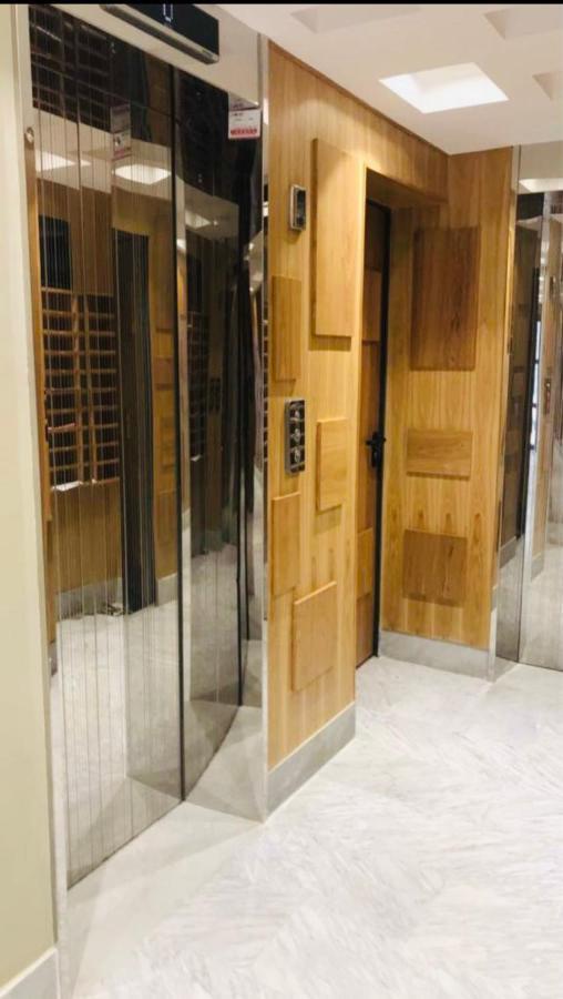 Luxury Appartement In Heart Of Casablanca Maarif Exterior foto